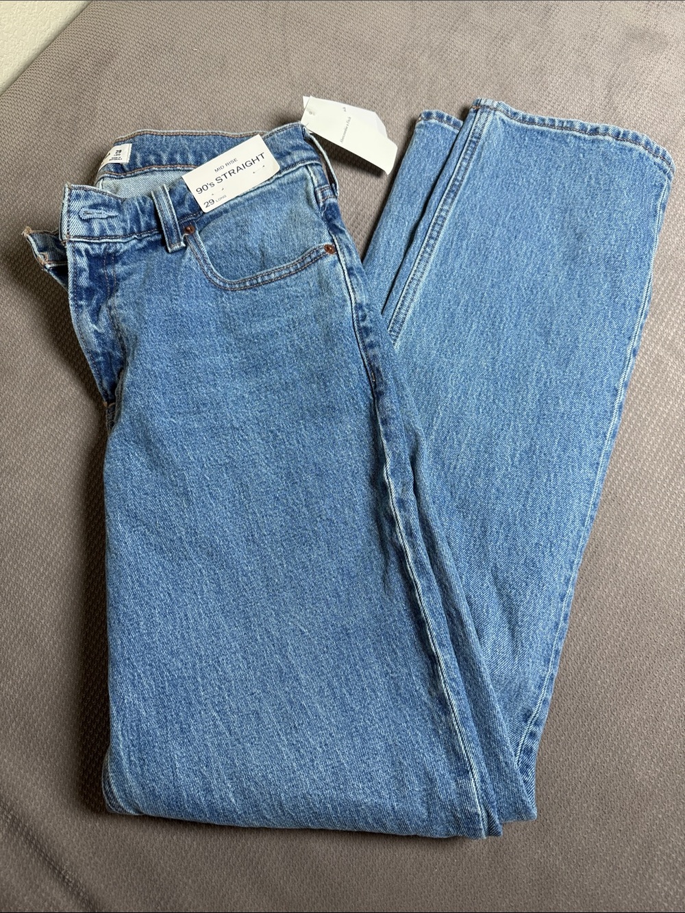 Abercrombie & Fitch Women’s 90’s Straight Leg Jeans